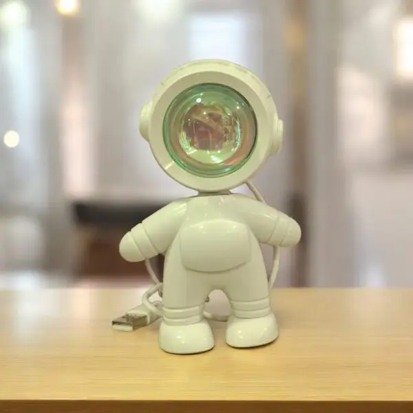 IMG-20251207-WA0049 Sunset Lens Astronaut Lamp