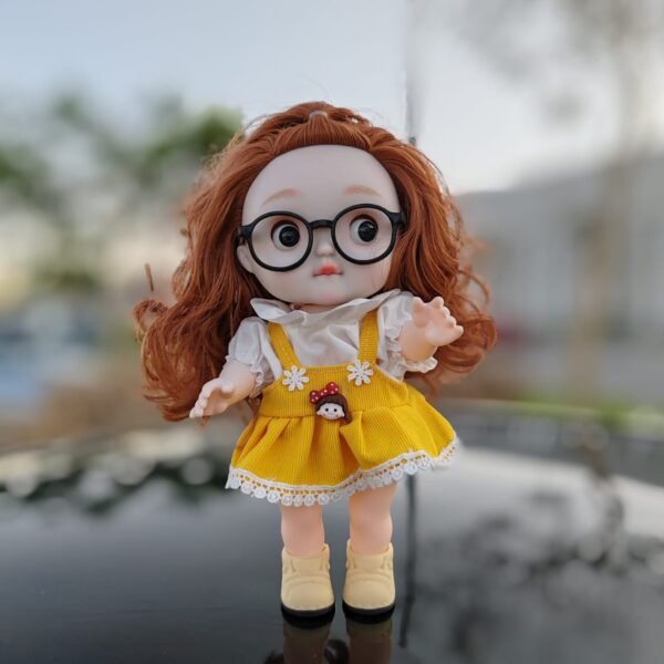 IMG-20251228-WA0189 Bella: The Chic & Musical Fashion Icon